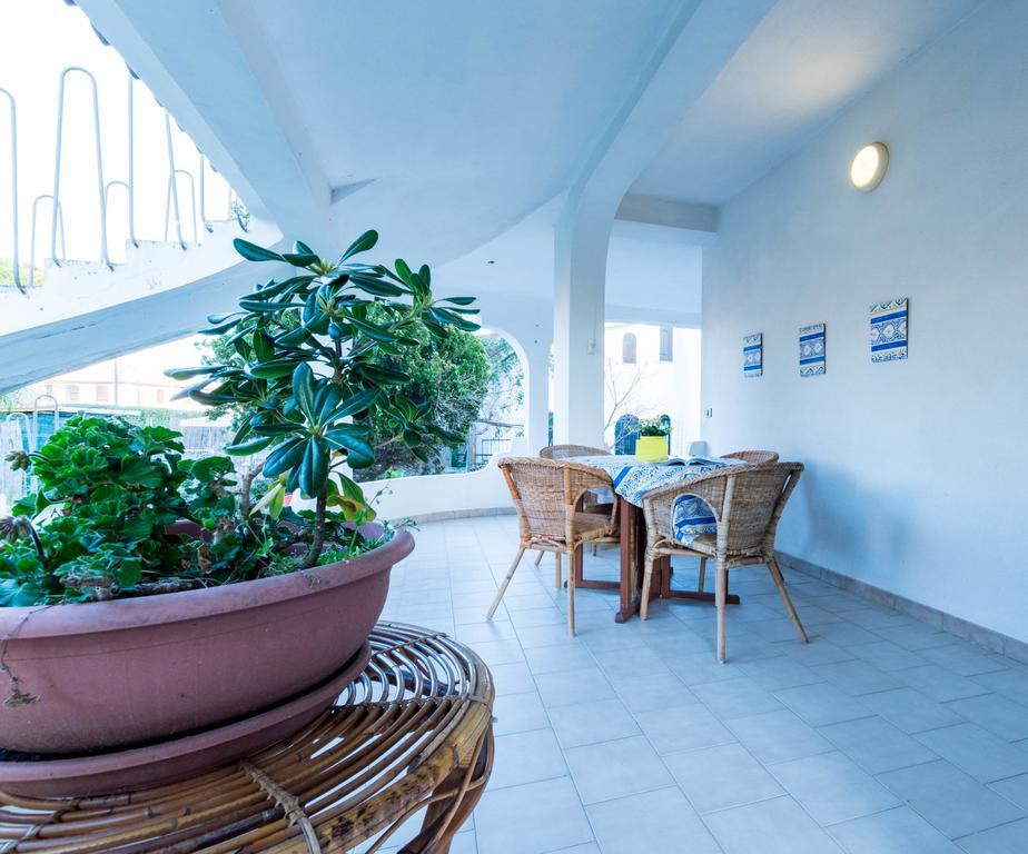 Spazioso Appartamento Al Mare Con Giardino T0520 Капотерра Экстерьер фото
