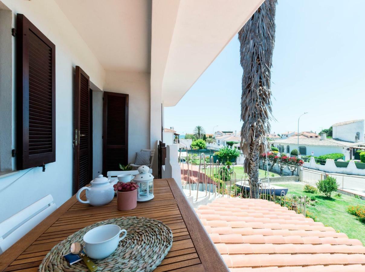 Spazioso Appartamento Al Mare Con Giardino T0520 Капотерра Экстерьер фото